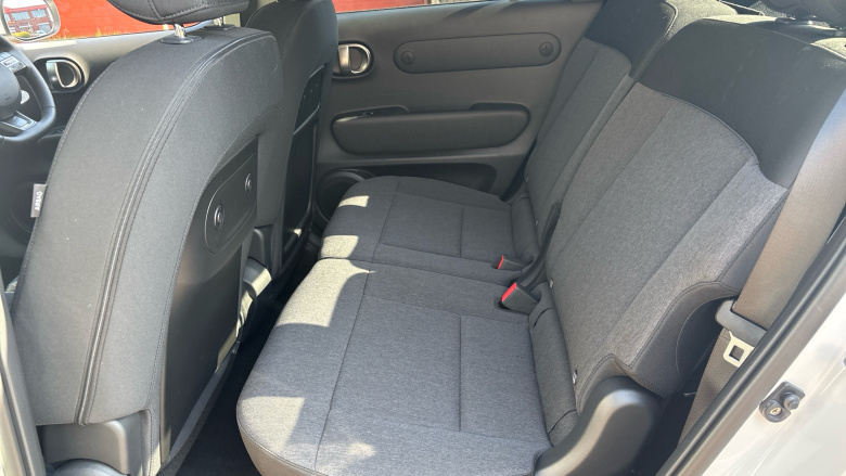 Hyundai INSTER 85kW 02 49kWh 5dr Auto Electric Hatchback
